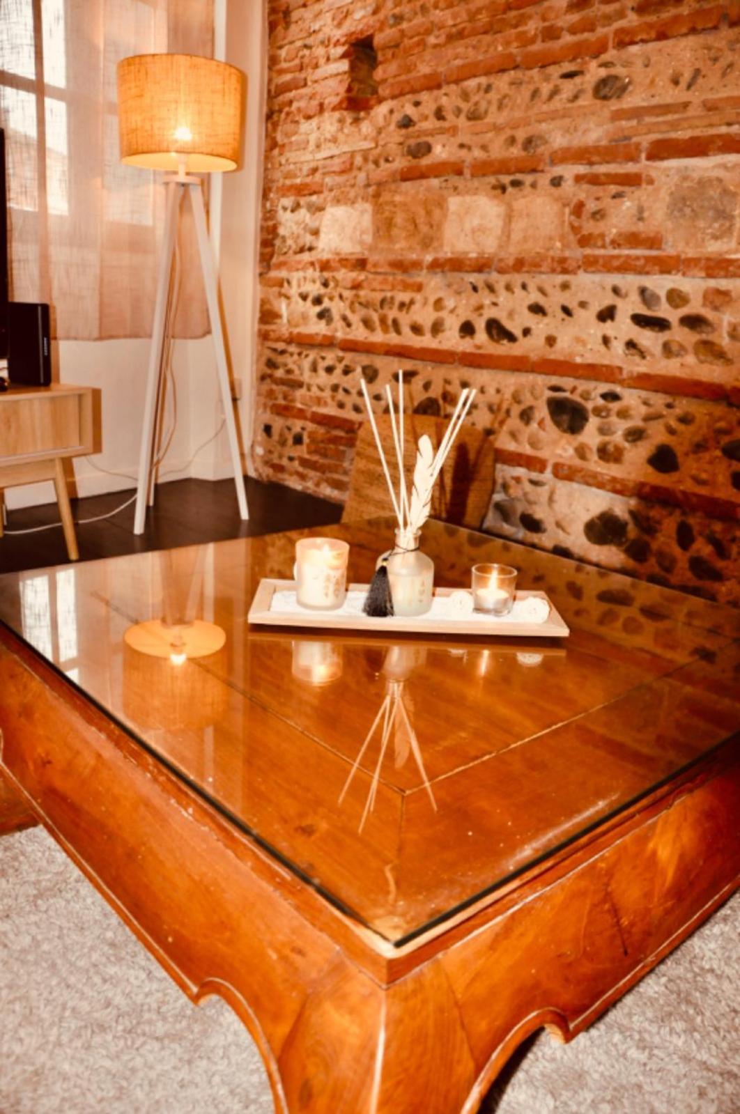 Appartamento Le Charme D'Arnaud Hypercentre Wifi Accueil Gratuit H24 Tolosa Esterno foto