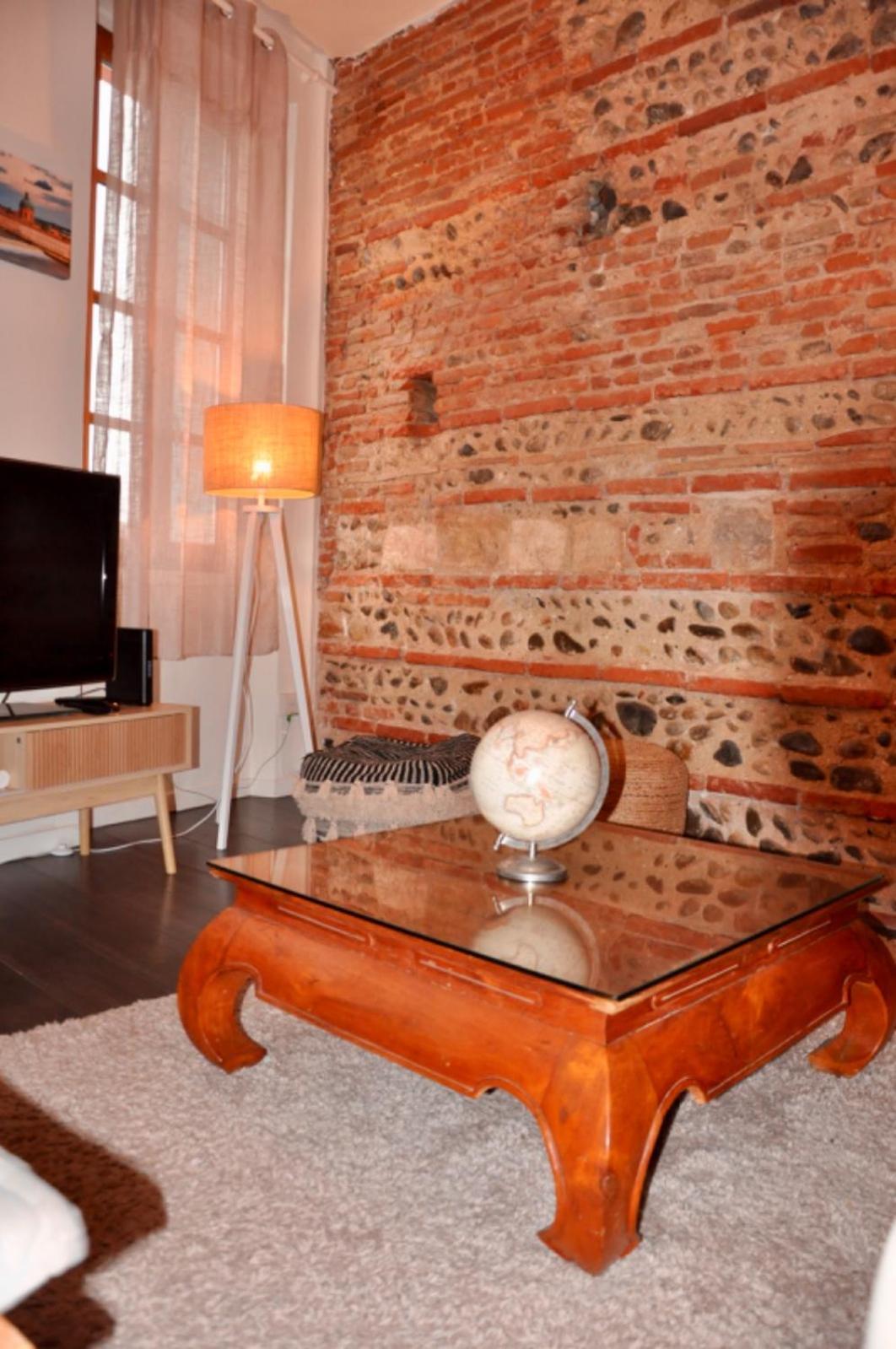 Appartamento Le Charme D'Arnaud Hypercentre Wifi Accueil Gratuit H24 Tolosa Esterno foto